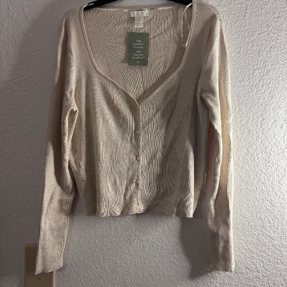 H&M Sweaters - Beige Cropped Button Down Cardigan H&M Size XXL